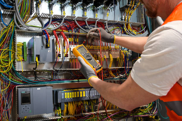 Best Affordable Electrician  in Carthage, MO